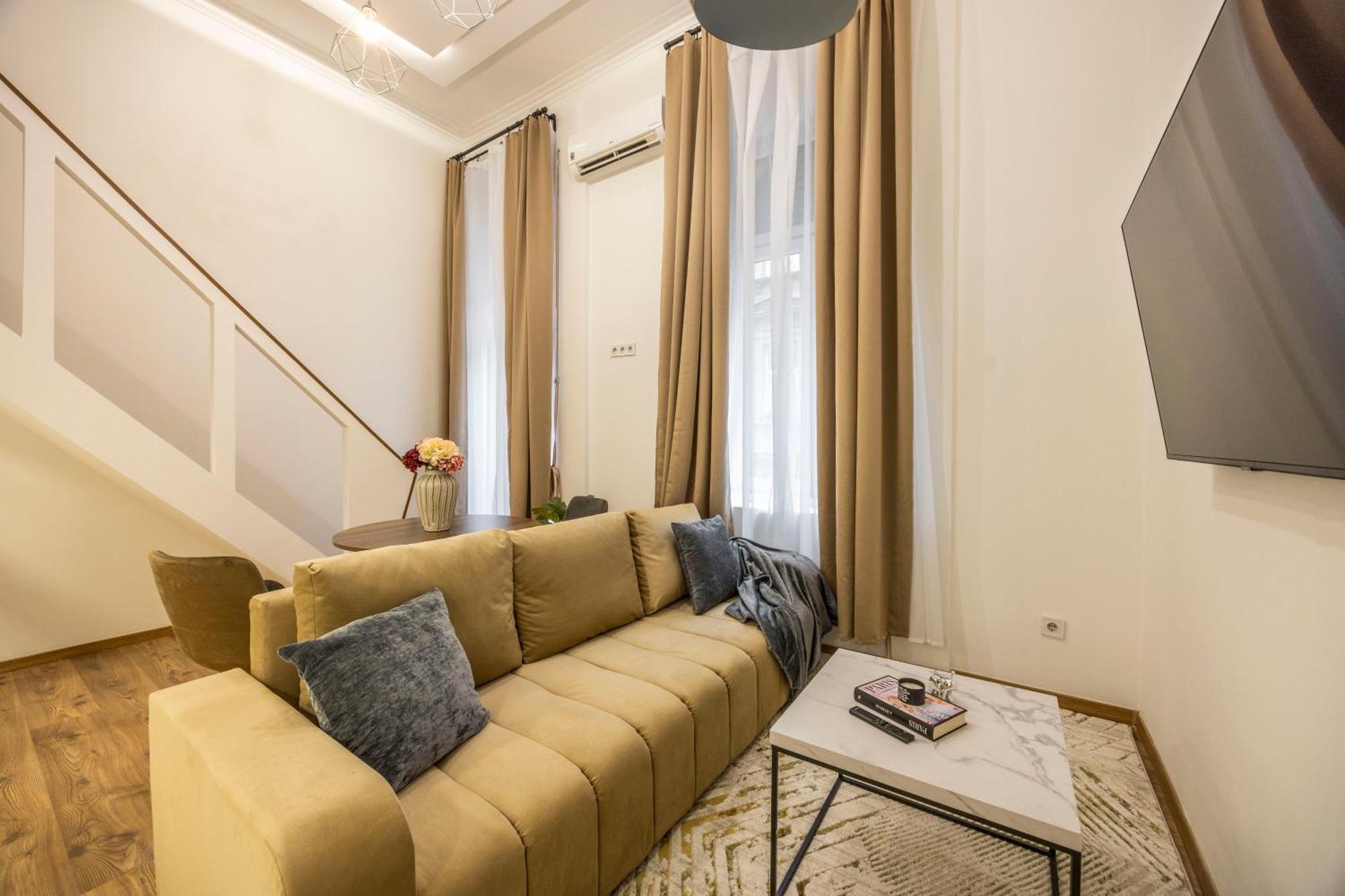 Charming Grand Residence In The Heart Of Budapest Luaran gambar